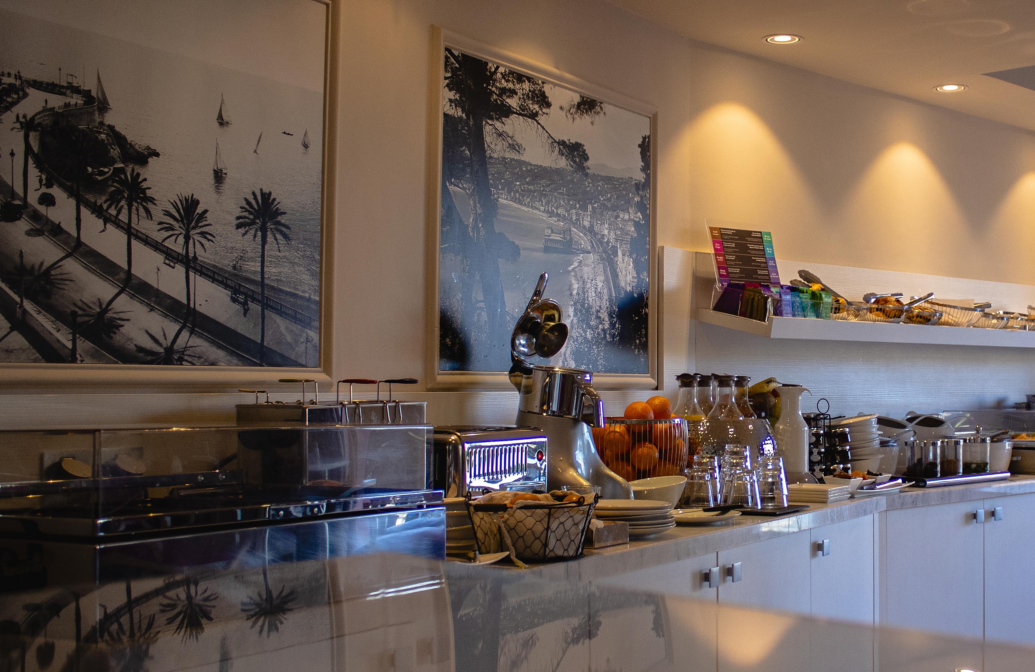 Hotel Suisse Nice Bagian luar foto