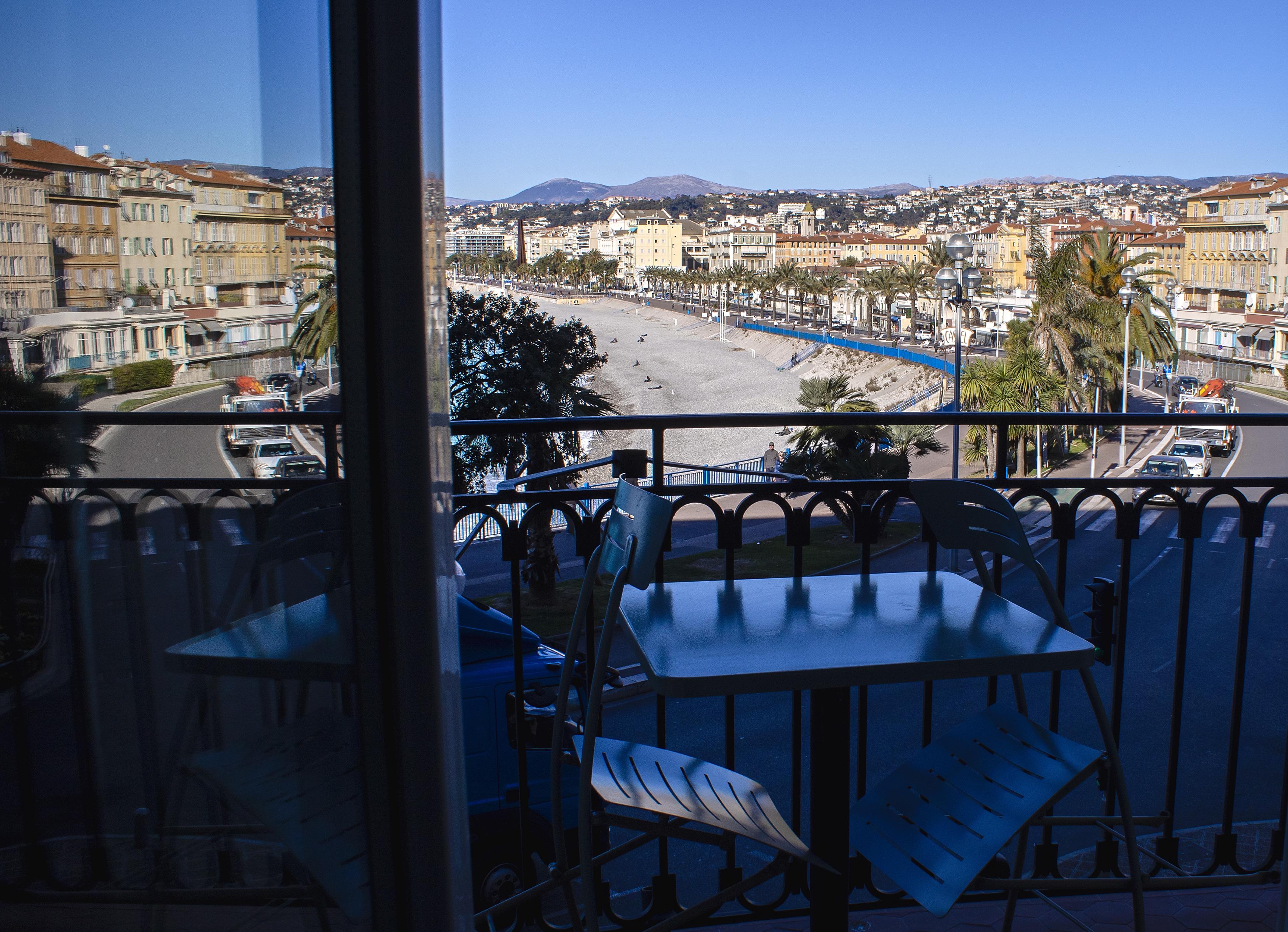Hotel Suisse Nice Bagian luar foto
