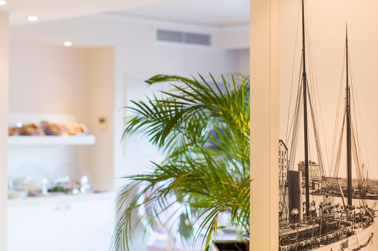 Hotel Suisse Nice Bagian luar foto
